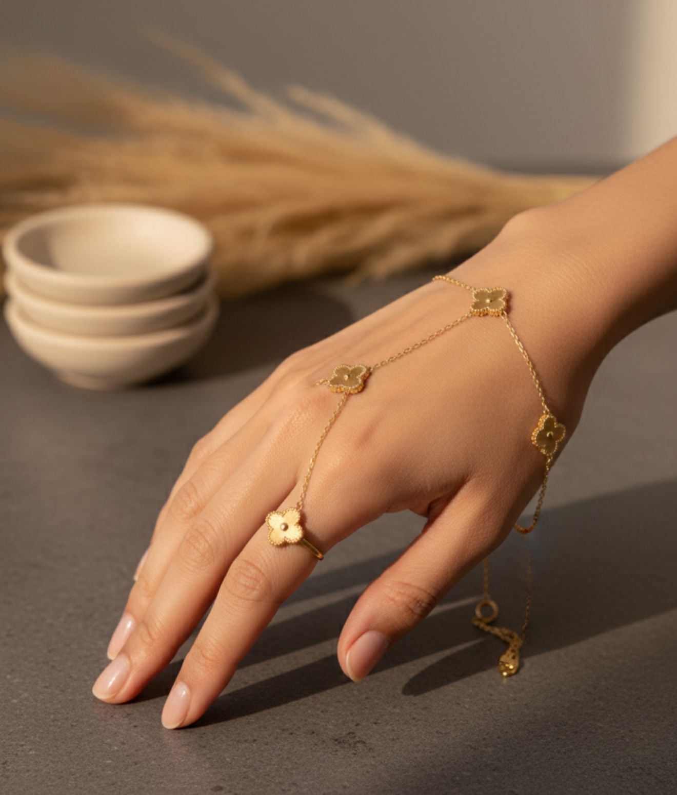 Golden Clove Ringlet