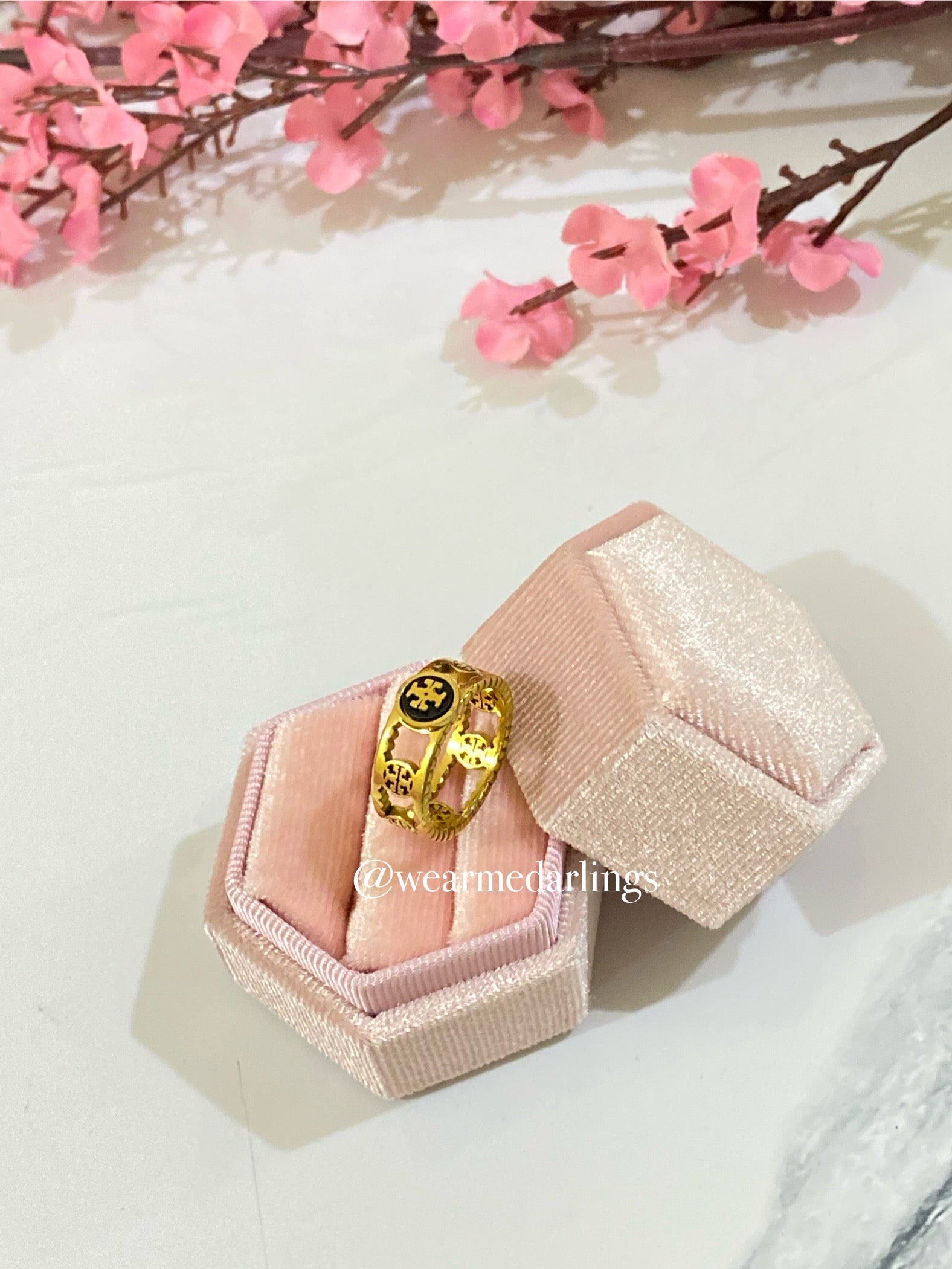 Ring