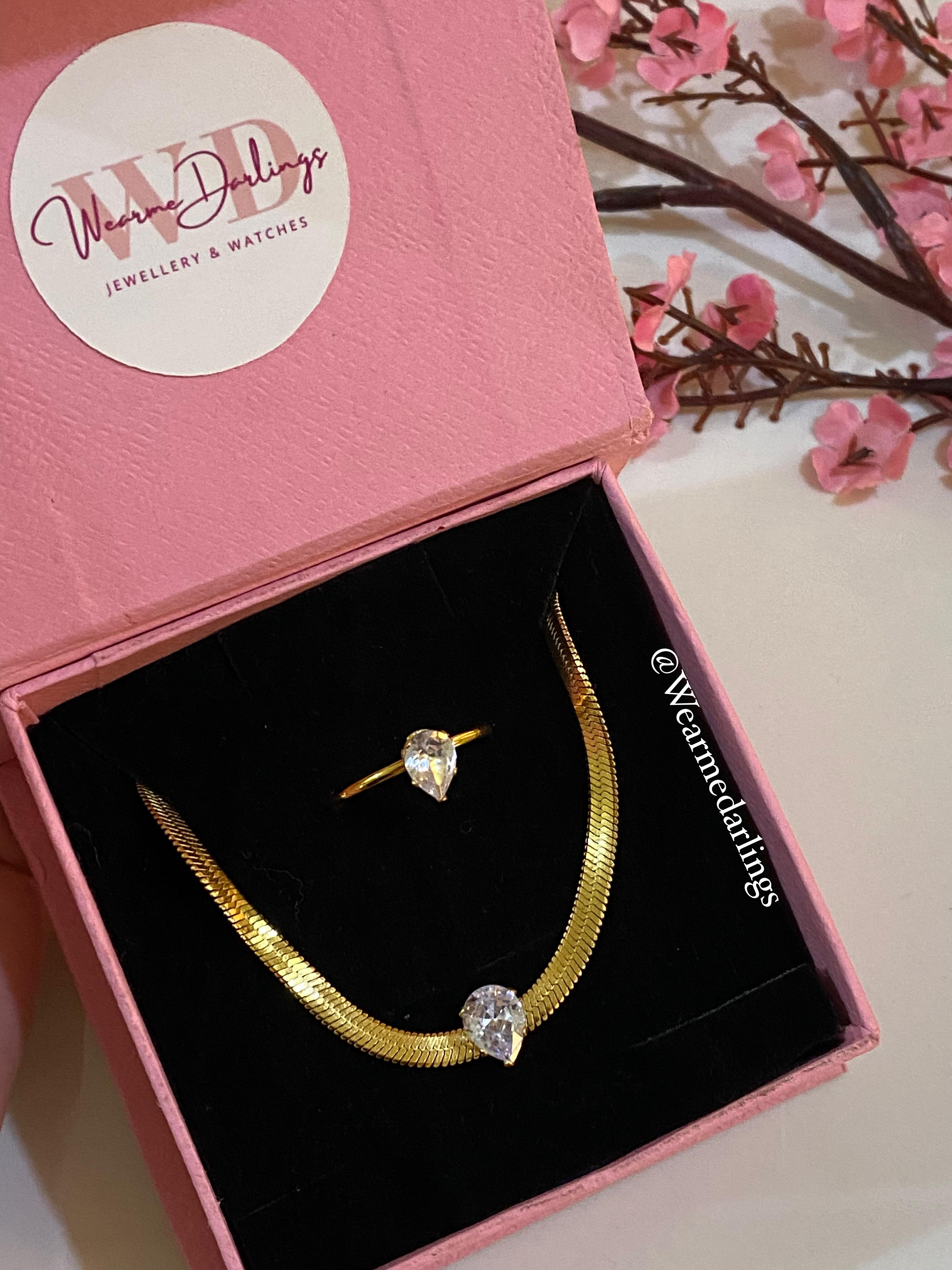 Luxurious Set
